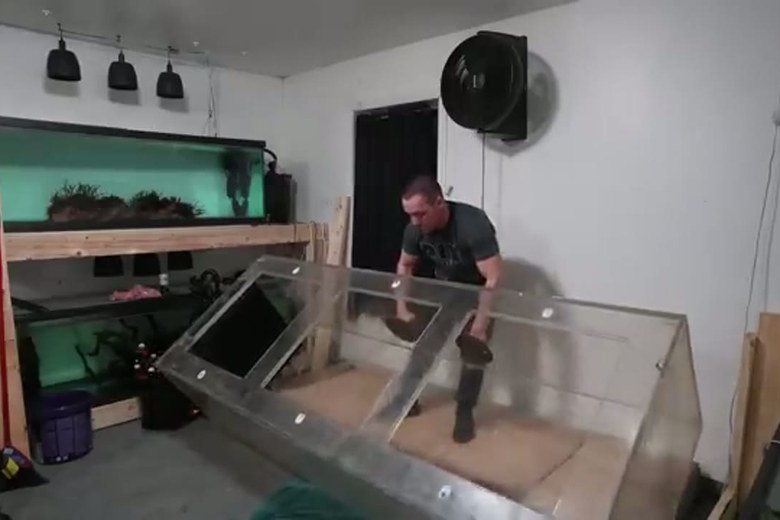 Breaking down a pool table for the move
